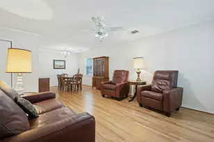 9307 Leaside Dr, Dallas, TX 75238 - Photo 7
