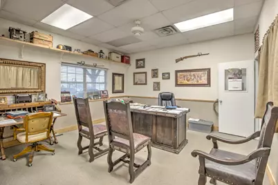 1212 S Washington Street, Pilot Point, TX 76258 - Photo 17