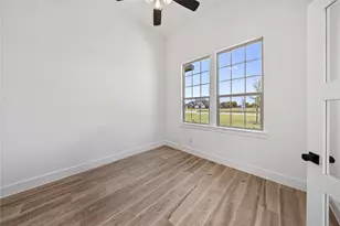 104 Prairie Winds Dr, Poolville, TX 76487 - Photo 5