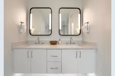320 Mathey Court, Dallas, TX 75208 - Photo 17