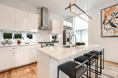 320 Mathey Court, Dallas, TX 75208 - Photo 5
