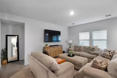 3800 Ridgeway Lane, Denton, TX 76226 - Photo 5