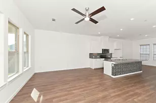 695 Vista Del Lago Dr, Lewisville, TX 75067 - Photo 7