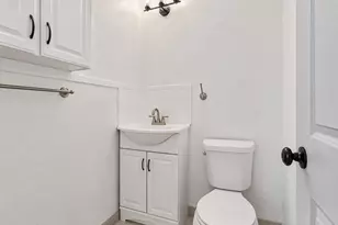 2613 Syracuse Dr, Irving, TX 75062 - Photo 21