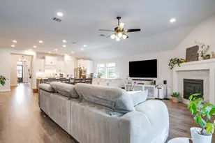 5736 Lake Jackson Dr, Fort Worth, TX 76126 - Photo 15