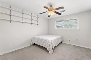 6907 Pickrell Dr, Dallas, TX 75227 - Photo 23