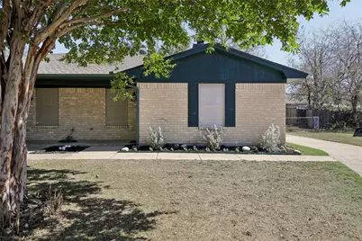 7724 Jennifer Lane, North Richland Hills, TX 76182 - Photo 3