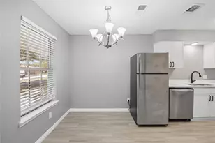 7724 Jennifer Ln, North Richland Hills, TX 76182 - Photo 11