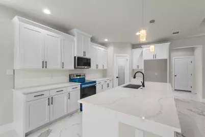1594 E Springcrest Circle, Lancaster, TX 75134 - Photo 7