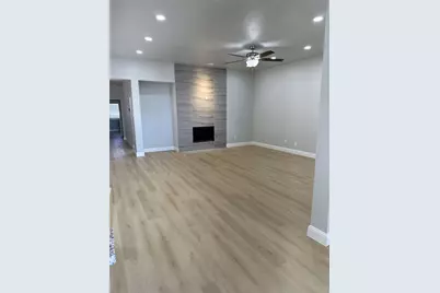 3160 Delaford Drive, Carrollton, TX 75007 - Photo 17