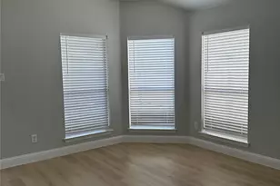 3160 Delaford Dr, Carrollton, TX 75007 - Photo 3