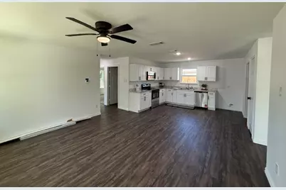 251 E Fort Worth Avenue, Cooper, TX 75432 - Photo 7