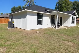 251 E Fort Worth Ave, Cooper, TX 75432 - Photo 3