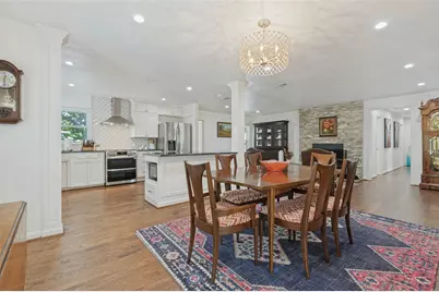 447 W Colorado Boulevard, Dallas, TX 75208 - Photo 13