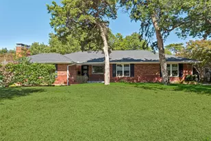 447 W Colorado Blvd, Dallas, TX 75208 - Photo 7