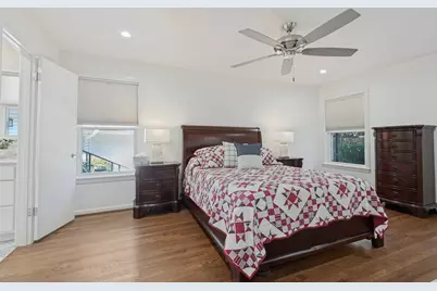 447 W Colorado Boulevard, Dallas, TX 75208 - Photo 21