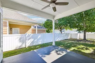 1009 Wenk Dr, Savannah, TX 76227 - Photo 35
