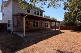 402 N Race St, Tioga, TX 76271 - Photo 5