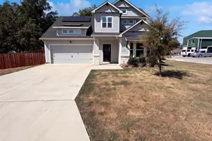 402 N Race St, Tioga, TX 76271 - Photo 1