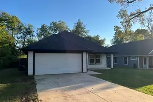305 W Houston St, Leonard, TX 75452 - Photo 1