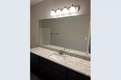 305 W Houston Street, Leonard, TX 75452 - Photo 9