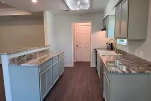 421 Allencrest Dr, White Settlement, TX 76108 - Photo 7