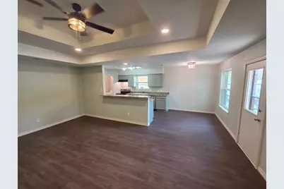 421 Allencrest Drive, White Settlement, TX 76108 - Photo 5