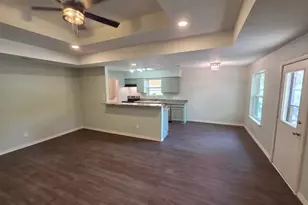 421 Allencrest Dr, White Settlement, TX 76108 - Photo 5