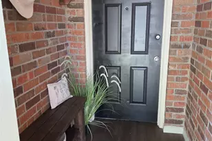421 Allencrest Dr, White Settlement, TX 76108 - Photo 3