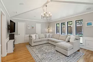12008 Browning Ln, Dallas, TX 75230 - Photo 9