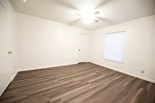 507 Orchard St, Bowie, TX 76230 - Photo 17