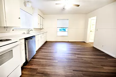 507 Orchard Street, Bowie, TX 76230 - Photo 13
