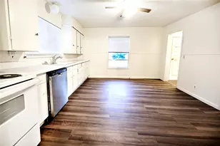 507 Orchard St, Bowie, TX 76230 - Photo 13