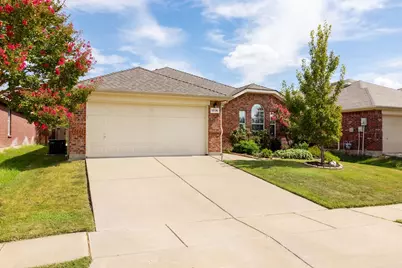 12136 Lamington Drive, Fort Worth, TX 76244 - Photo 5