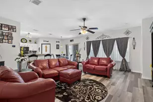 200 Independence Tr, Forney, TX 75126 - Photo 9
