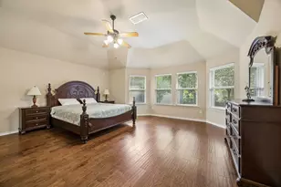 504 Valencia Dr, Arlington, TX 76002 - Photo 13