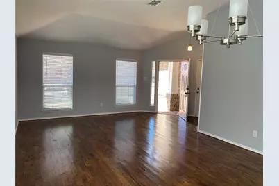 110 Creekview Drive, Wylie, TX 75098 - Photo 3