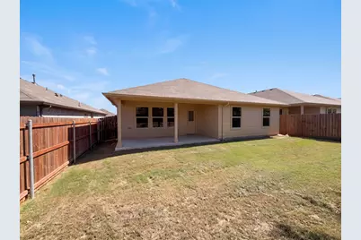 517 Bronze Circle W, Springtown, TX 76082 - Photo 5