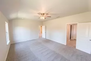 517 Bronze Cir W, Springtown, TX 76082 - Photo 11
