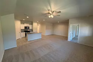 517 Bronze Cir W, Springtown, TX 76082 - Photo 3