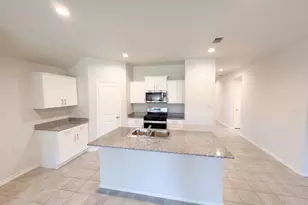 517 Bronze Cir W, Springtown, TX 76082 - Photo 7