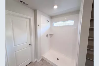 517 Bronze Circle W, Springtown, TX 76082 - Photo 13