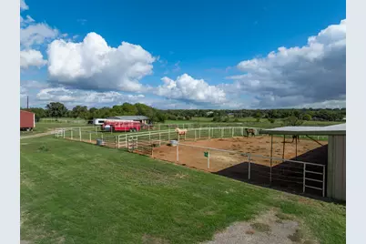 4425 County Road 424, Cleburne, TX 76031 - Photo 15