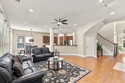 7223 Native Oak Lane, Irving, TX 75063 - Photo 13