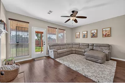 2039 Camelot Drive, Lewisville, TX 75067 - Photo 13