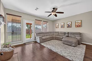 2039 Camelot Dr, Lewisville, TX 75067 - Photo 13