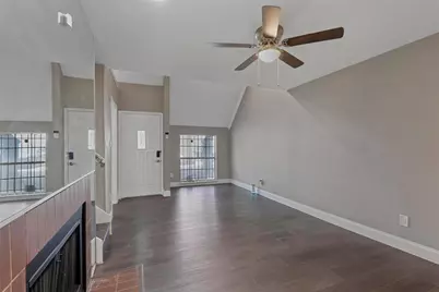 1444 Weiler Boulevard, Fort Worth, TX 76112 - Photo 5