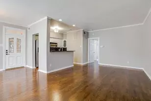 6318 Richmond Ave, Dallas, TX 75214 - Photo 7