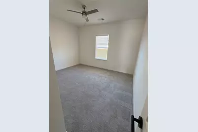 501 E 15th Street, Bonham, TX 75418 - Photo 9