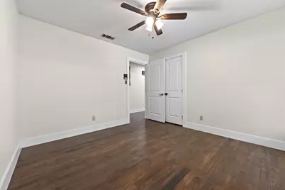 2304 Belfry Court, Arlington, TX 76011 - Photo 15
